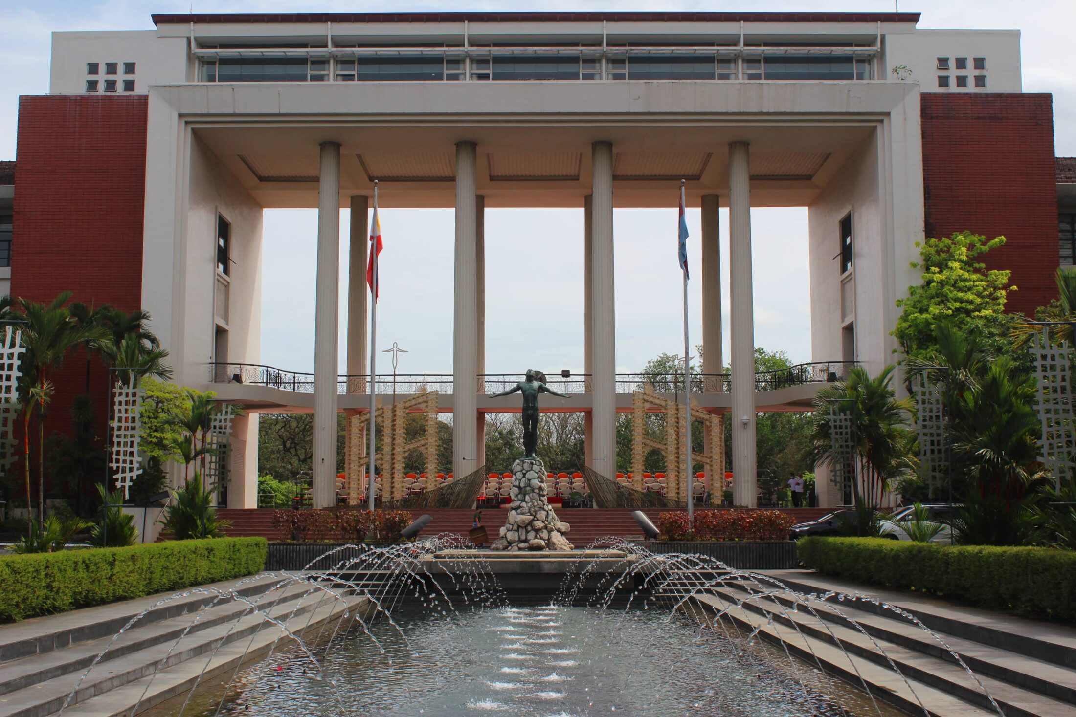 UP Diliman releases corrected calendar for AY 20222023 DZUP 1602